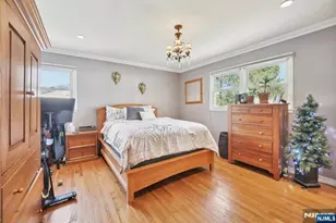 676 Rutgers Pl, Paramus, NJ 07652 - Photo 13