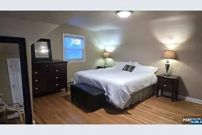 446 Maple Hill Drive, Hackensack, NJ 07601 - Photo 17