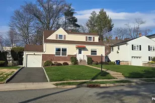 446 Maple Hill Dr, Hackensack, NJ 07601 - Photo 1