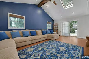 44 W Midland Ave, Paramus, NJ 07652 - Photo 11