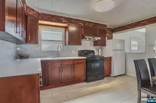 27 Joseph St, Moonachie, NJ 07074 - Photo 13