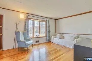 27 Joseph St, Moonachie, NJ 07074 - Photo 3