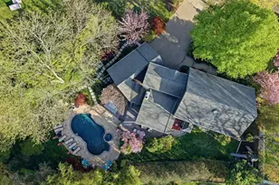 38 Trautwein Crescent, Closter, NJ 07624 - Photo 3