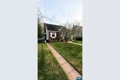 40 Strathmore Terrace, Saddle Brook Township, NJ 07663 - Photo 3