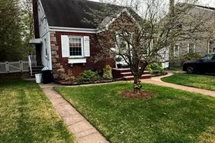 40 Strathmore Terrace, Saddle Brook Township, NJ 07663 - Photo 3