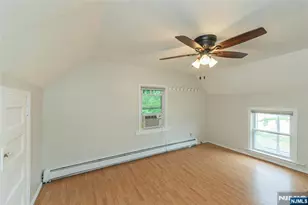 163 Valley St, Belleville, NJ 07109 - Photo 15
