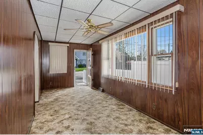 17 Obal Avenue, Elmwood Park, NJ 07407 - Photo 15