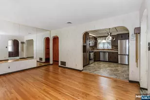 17 Obal Ave, Elmwood Park, NJ 07407 - Photo 3