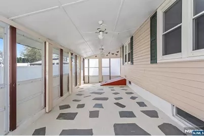 17 Obal Avenue, Elmwood Park, NJ 07407 - Photo 17
