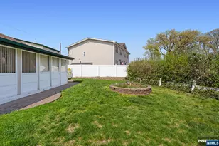 17 Obal Ave, Elmwood Park, NJ 07407 - Photo 27