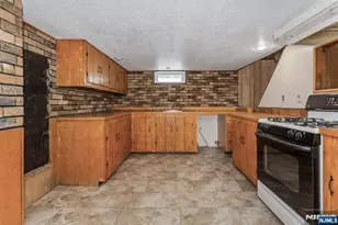 17 Obal Ave, Elmwood Park, NJ 07407 - Photo 21