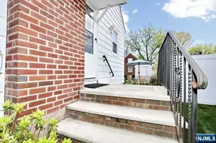 218 Hickory Ave, Bergenfield, NJ 07621 - Photo 37
