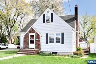 218 Hickory Ave, Bergenfield, NJ 07621 - Photo 39