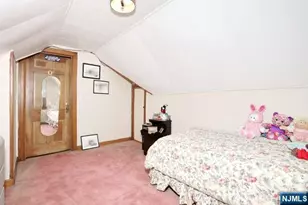 218 Hickory Ave, Bergenfield, NJ 07621 - Photo 29