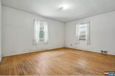 22 Springbrook Road, Livingston, NJ 07039 - Photo 17