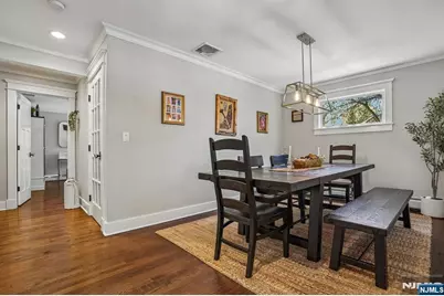 586 Sparrowbush Road, Wyckoff Township, NJ 07481 - Photo 9