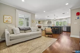 586 Sparrowbush Rd, Wyckoff Township, NJ 07481 - Photo 19