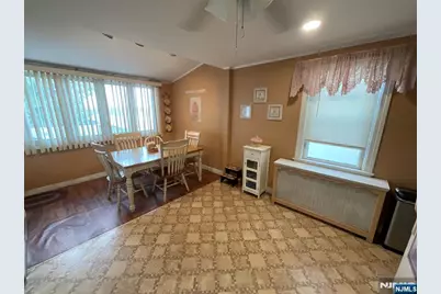 189 Prospect Avenue, North Arlington, NJ 07031 - Photo 11