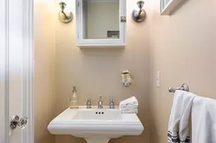 111 Montclair Ave, Montclair, NJ 07042 - Photo 21