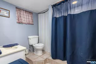 567 Fern Ave, Lyndhurst Township, NJ 07071 - Photo 19
