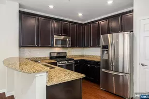 4 Jasmine Ln 1202, Garfield, NJ 07026 - Photo 9
