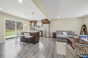 35 Zinnia Dr, Vernon, NJ 07418 - Photo 5