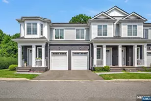 11 Gabriel Ct 11, Paramus, NJ 07652 - Photo 49