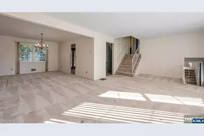 109 Dogwood Court, Westwood, NJ 07675 - Photo 5