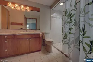 1006 Black Oak Ridge Rd, Wayne, NJ 07470 - Photo 11