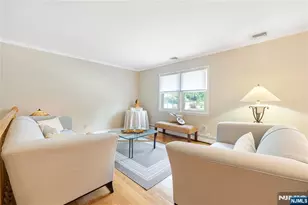 623 Hillsdale Ave, Hillsdale, NJ 07642 - Photo 9