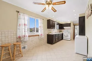 331 Essex St, Harrison, NJ 07029 - Photo 15