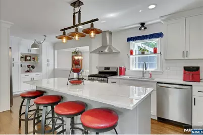 7 Hawthorne Avenue, Glen Ridge, NJ 07028 - Photo 11