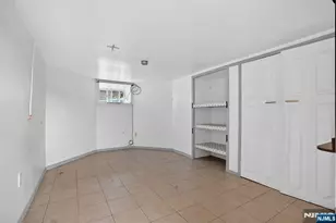 1110 Hampton Pl, Elizabeth, NJ 07201 - Photo 11