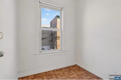 1110 Hampton Place, Elizabeth, NJ 07201 - Photo 21