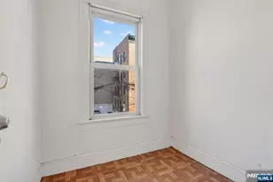 1110 Hampton Pl, Elizabeth, NJ 07201 - Photo 21