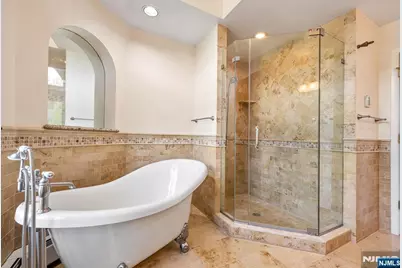 702 Holly Court T125 #T125, Norwood, NJ 07648 - Photo 23