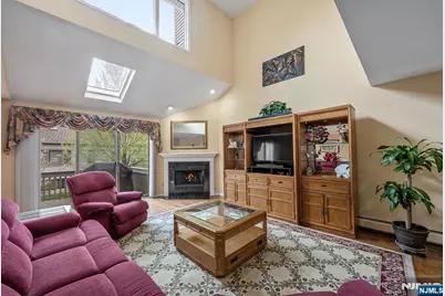702 Holly Court T125 #T125, Norwood, NJ 07648 - Photo 11