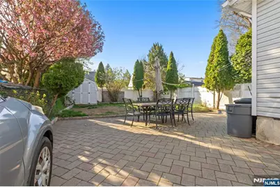 1037 Schneider Avenue, Union Township, NJ 07083 - Photo 5