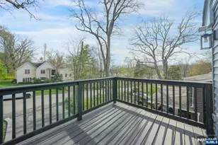 8 Mountainside Dr, Wayne, NJ 07470 - Photo 23