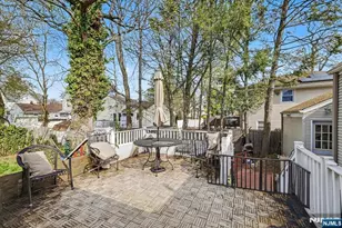 198 Roosevelt Ave, Bergenfield, NJ 07621 - Photo 27