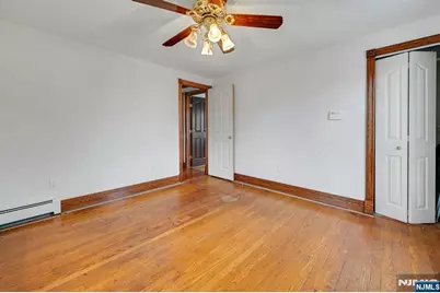 611 5th Avenue, Lyndhurst Township, NJ 07071 - Photo 17