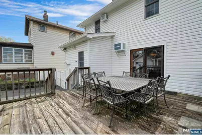 611 5th Avenue, Lyndhurst Township, NJ 07071 - Photo 23
