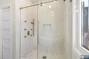 12-41 Western Dr, Fair Lawn, NJ 07410 - Photo 23