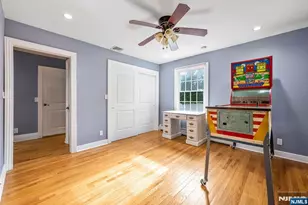 631 Montview Pl, River Vale Township, NJ 07675 - Photo 15