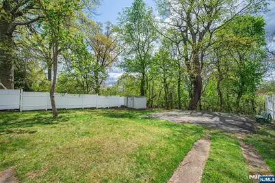 31-33 Smallwood Avenue, Belleville, NJ 07109 - Photo 33