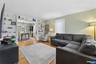 24 N Crest Dr, Cresskill, NJ 07626 - Photo 5