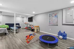 24 N Crest Dr, Cresskill, NJ 07626 - Photo 23