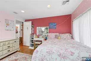 24 N Crest Dr, Cresskill, NJ 07626 - Photo 15