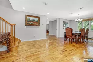 4 Maple Ave, Waldwick, NJ 07463 - Photo 9