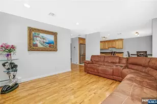 4 Maple Ave, Waldwick, NJ 07463 - Photo 7